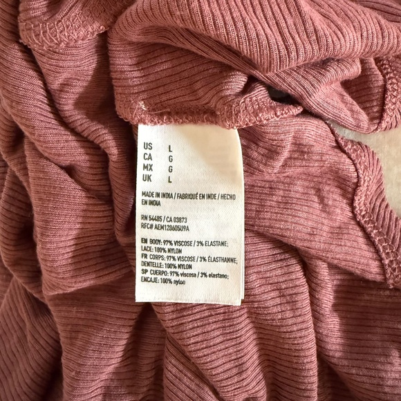 American Eagle | Rose Tunic/Dress with Lace Shoulders | L - Picture 5 of 7